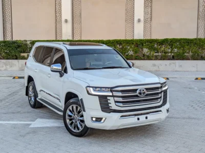 2014 Toyota Land Cruiser GXR TOP 6 Cylinders Petrol Engine White Beige SUV