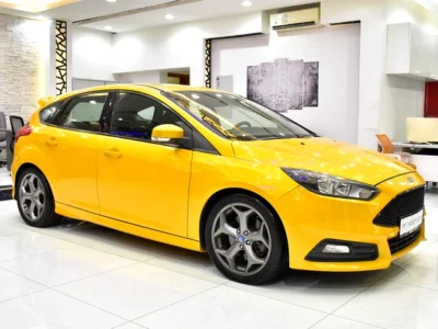 2016 Ford Focus ST 4 Cylinder Petrol Engine Yellow Black Hatchback GCC