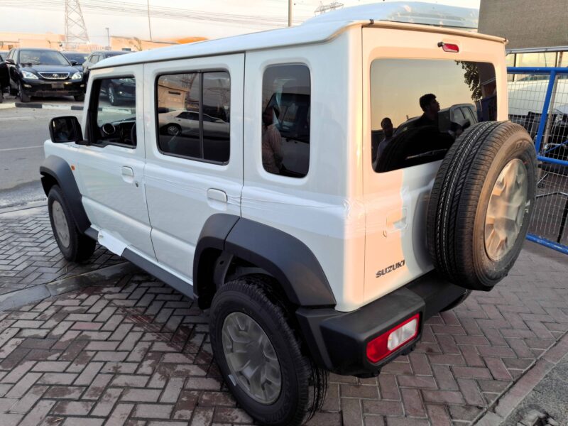 2026 Suzuki Jimny 1.5L 4 Cylinder Petrol Engine White Black SUV GCC Specs