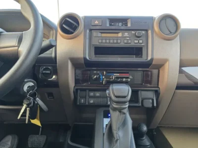 2025 TOYOTA LAND CRUISER PICK 4.0L PETROL DOUBLE CAB A/T Beige SUV