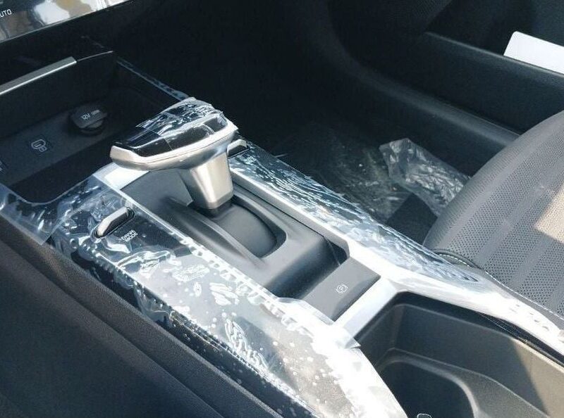 2025 KIA K3 1.5 Litres 4 Cylinders Petrol Engine White Black Sedan FWD