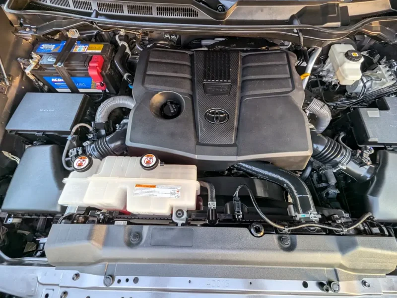 2023 Toyota Tundra Crewmax Platinum 6 Cylinder Petrol Engine Grey Black Pickup