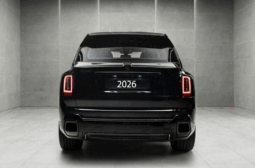 2026 Rolls Royce Cullinan 6.75-liter twin-turbocharged V12 Black Orange SUV