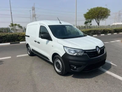 2025 Renault Express 1.6 Liter 4 Cylinder Petrol Engine White Black Van