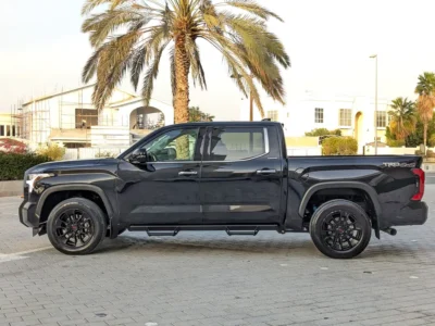 2022 Toyota Tundra Crewmax Limited 3.5L V6 Engine Black Grey Pickup Truck