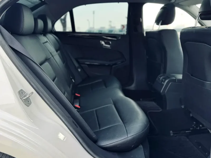 2011 Mercedes-Benz E-Class E 350 6 Cylinders Petrol Engine White Black Sedan