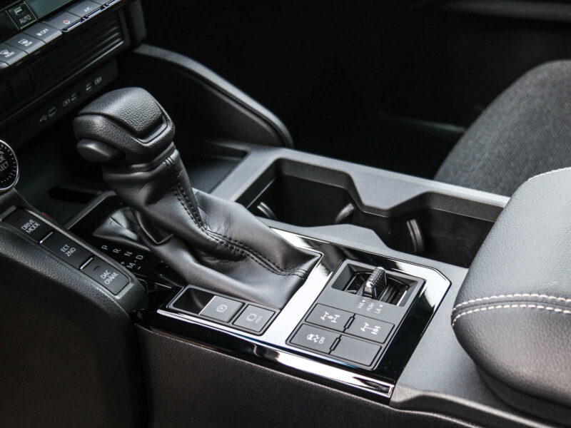 2024 Toyota Prado 2.4 Litre 4 Cylinder Petrol Engine Basic Black SUV