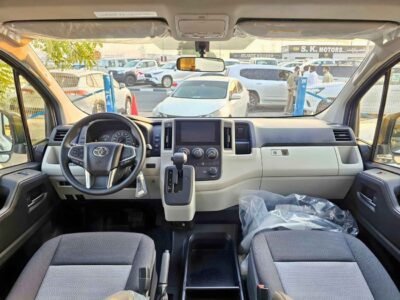 2026 Toyota Hiace HIGHROOF 3.5L 6 Cylinders PETROL AT White Grey Van