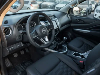 2025 Nissan Navara LE 2.5L 4 Cylinders Petrol Manual Black Pick Up Truck GCC