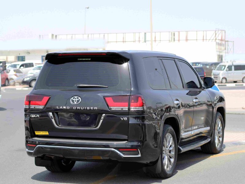 2013 Toyota Landcruiser GXR 4.6L V8 Engine Black Beige SUV Petrol