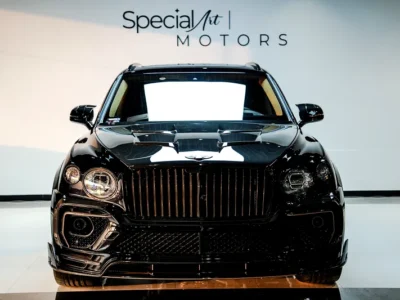 2022 Bentley Bentayga ORIGINAL MANSORY KIT WITH CERTIFICATE 8 Cylinders Petrol Engine Black Beige SUV