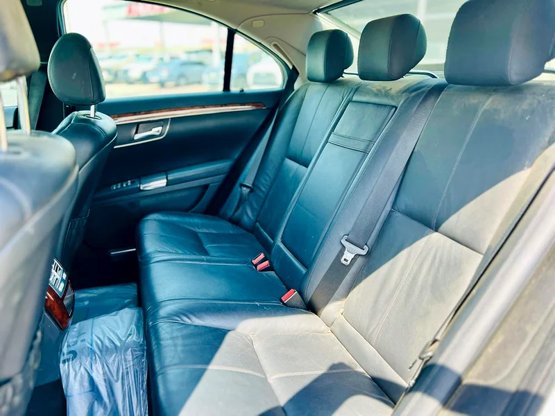 2007 Mercedes-Benz S-Class S 350 6 Cylinders Engine White Black Sedan