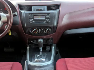 2022 Nissan Navara SE 4 Cylinder Petrol Engine White Red Pick Up Truck
