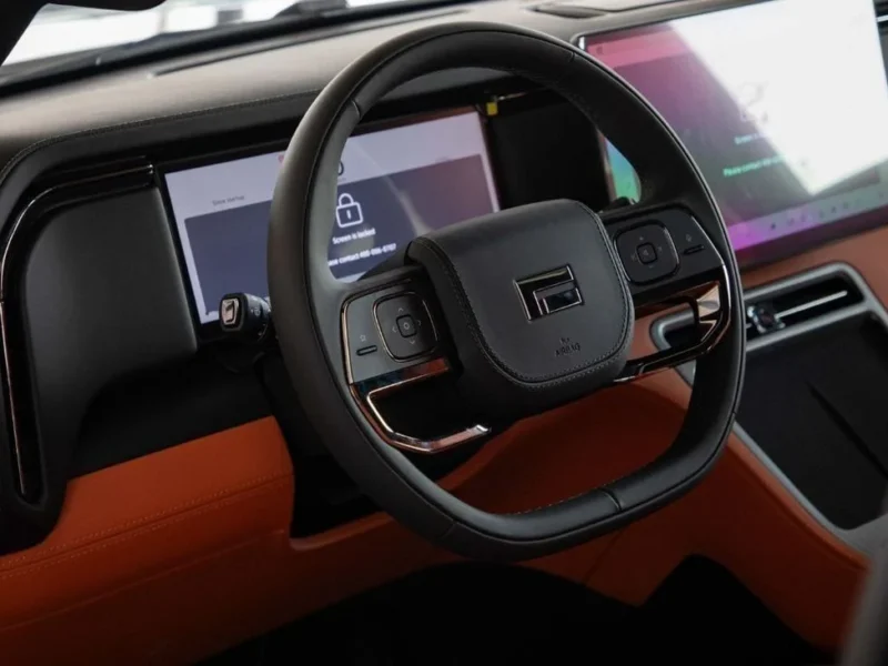 2025 ROX 01 VIP 7 seats 1.5L PLUG-IN Hybrid LONG RANGE Black Orange SUV