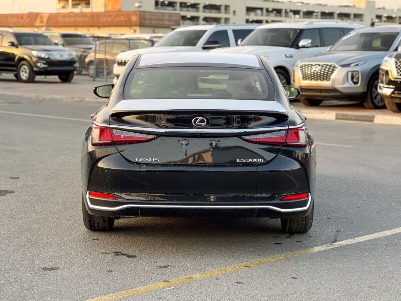 2025 Lexus ES300h 2.5L Hybrid 4 Cylinders Engine Black Brown Sedan GCC