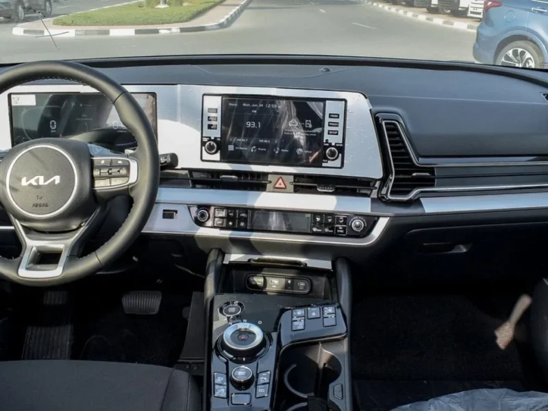 2024 Kia Sportage 4 Cylinder Petrol Engine Silver Black SUV Automatic