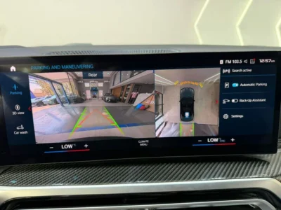 2022 BMW M4 Competition XDrive 3.0L M TwinPower Turbo inline 6-cylinder Black White