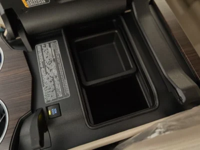 2026 Toyota Land Cruiser LC300 VX 4.0L 6 Cylinder Petrol Engine Black Beige SUV