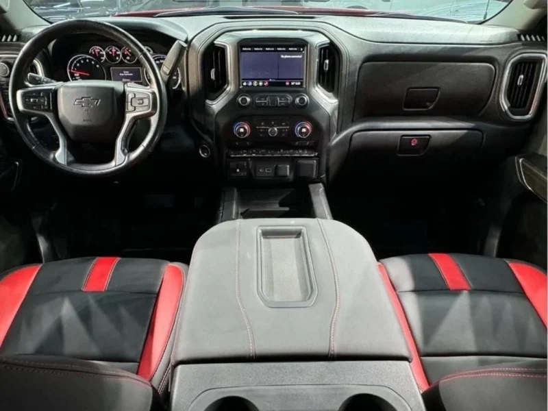 2021 Chevrolet Silverado Trail Boss Edition 5.3 L 8 Cylinders Engine Red Black Truck