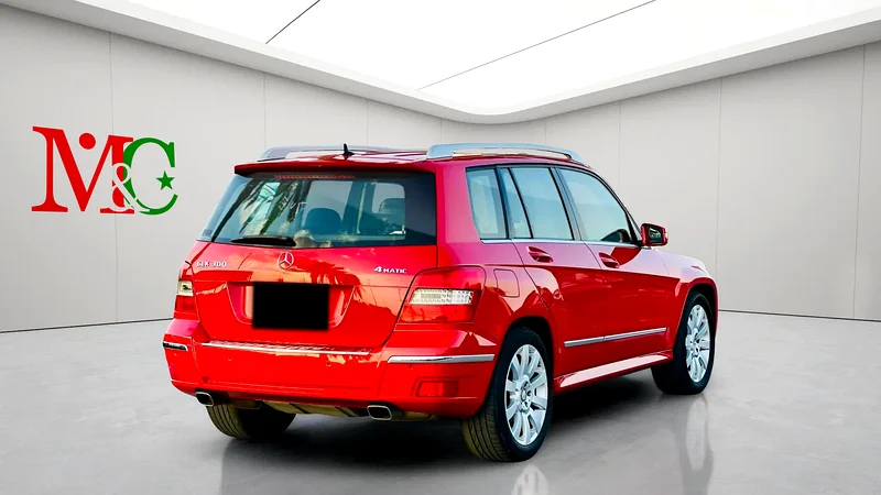 2011 Mercedes-Benz GLK-Class GLK 300 4matic 6 Cylinders Red Black SUV