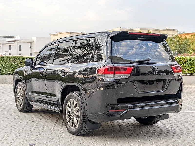 2009 Toyota Land Cruiser GXR 6 Cylinder Petrol Engine Black Beige SUV GCC