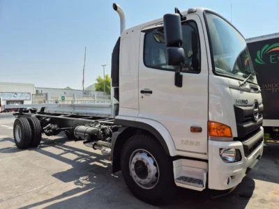 2025 Hino 500 HINO 500 1625 10ton 6 Cylinder Diesel Engine White Black Truck