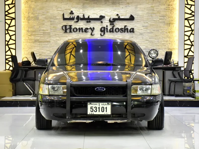 2011 Ford Crown Victoria LX 8 Cylinders Petrol Engine Black Grey Sedan