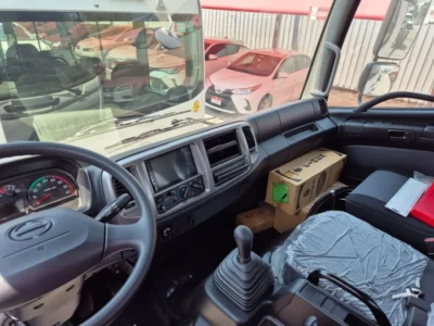 2025 Hino 500 HINO 500 1625 10ton 6 Cylinder Diesel Engine White Black Truck