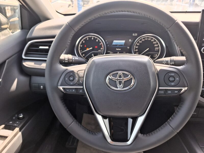 2024 Toyota Camry 2.5L 4 Cylinders Engine Black Sedan Petrol Automatic