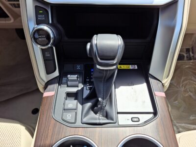 2024 Toyota Land Cruiser GXR 3.3L V6 Twin-Turbo Black Beige SUV Petrol