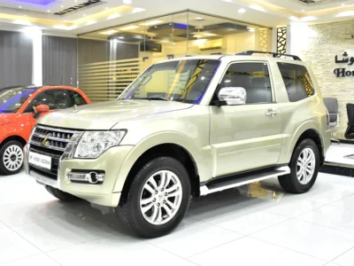 2018 Mitsubishi Pajero GLS 6 Cylinder Petrol Engine Gold Black Crossover GCC