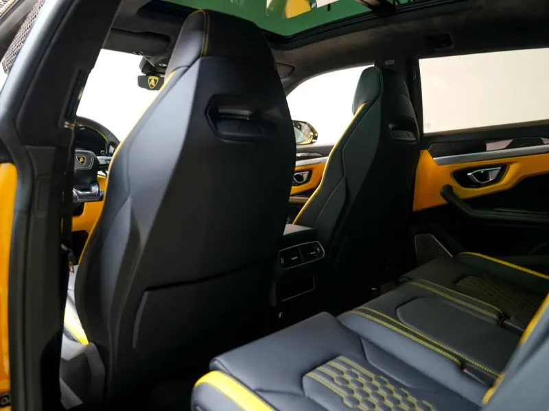 2024 Lamborghini Urus S 8 Cylinders Engine Yellow Black SUV Carbon Fiber Interior