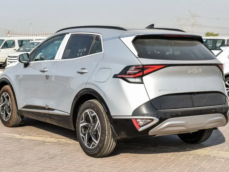 2024 Kia Sportage 4 Cylinder Petrol Engine Silver Black SUV Automatic