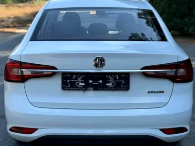 2023 MG MG5 Other 4 Cylinder Petrol Engine White Black Sedan GCC Specs
