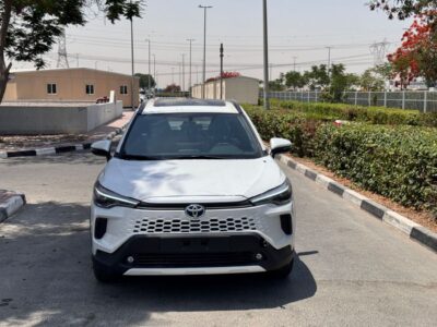 2025 TOYOTA COROLLA White Red CROSSOVER 1.8L HYBRID 4 Cylinders Engine