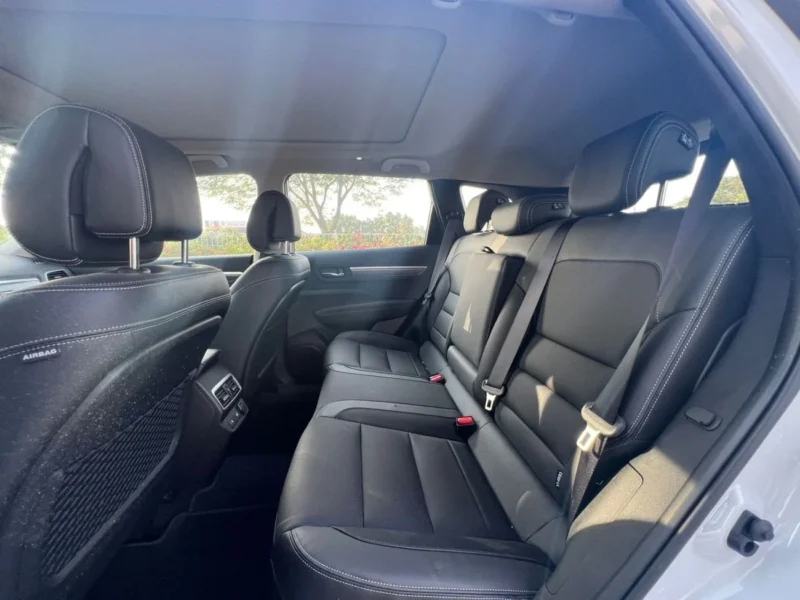 2024 Renault Koleos 2.5 Liters 4 Cylinders Petrol Engine White Black SUV