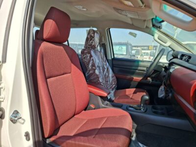 2025 Toyota Hilux DLX 2.7L 4 Cylinders AT PETROL 4X4 DOUBLE CABIN White Red