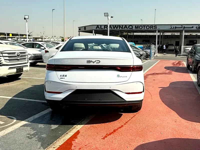 2025 BYD Qin Plus DM-i 4 Cylinder Hybrid Engine White Sedan