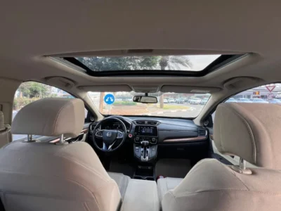 2020 Honda CR-V 4 Cylinders Petrol Engine Grey Beige SUV GCC Specs