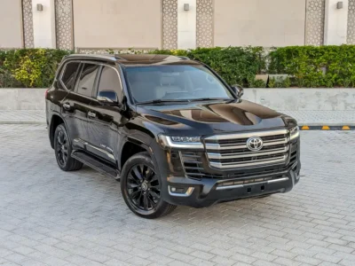 2008 TOYOTA LAND CRUISER FACELIFTED 2025 VXR V8 Black Beige SUV GCC