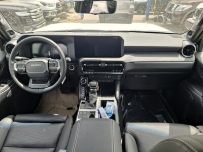 2025 Toyota Prado Luxury 2.4L Turbocharged 4-cylinder Petrol Engine Black SUV