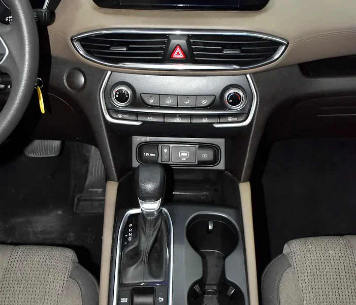 2023 Hyundai Santa Fe Comfort Plus 4 Cylinder Petrol Engine White Grey SUV GCC