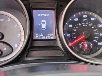 2016 Hyundai Santa Fe Sport 4 Cylinders Petrol Engine Black Beige SUV US Specs Clean Title