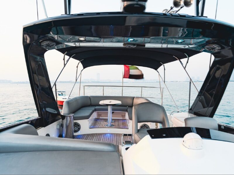 Yacht Charter in Dubai UAE 68ft up to 20 Person