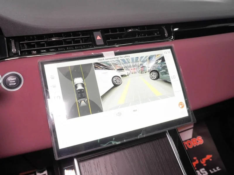 2025 Land Rover Range Rover Evoque 4 Cylinders Petrol Engine Silver Red SUV