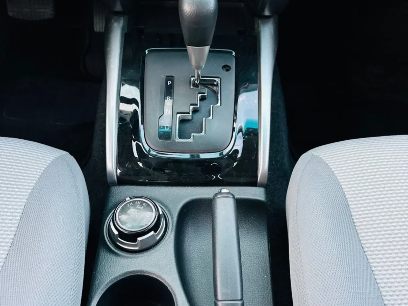 2022 Mitsubishi L200 GLS 2.5L 4 Cylinder Diesel Engine White Grey Pick UP GCC