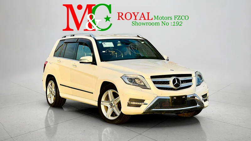 2013 Mercedes-Benz GLK-Class GLK 350 4matic 6 Cylinder Engine SUV White Black