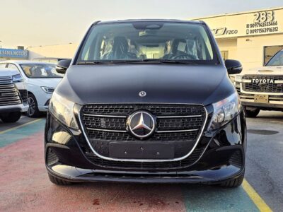 2025 Mercedes Benz V-Class V300 Style 2.0 L 4 Cylinders Engine Black Van GCC