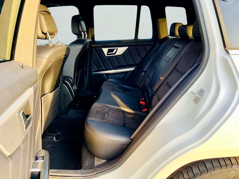 2013 Mercedes-Benz GLK-Class GLK 350 4matic 6 Cylinder Engine SUV White Black