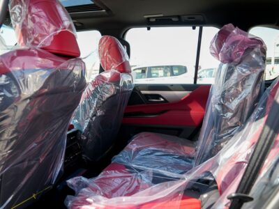 2025 Lexus LX 700h 3.5-liter V6 Twin Turbo Hybrid White Red SUV GCC Specs